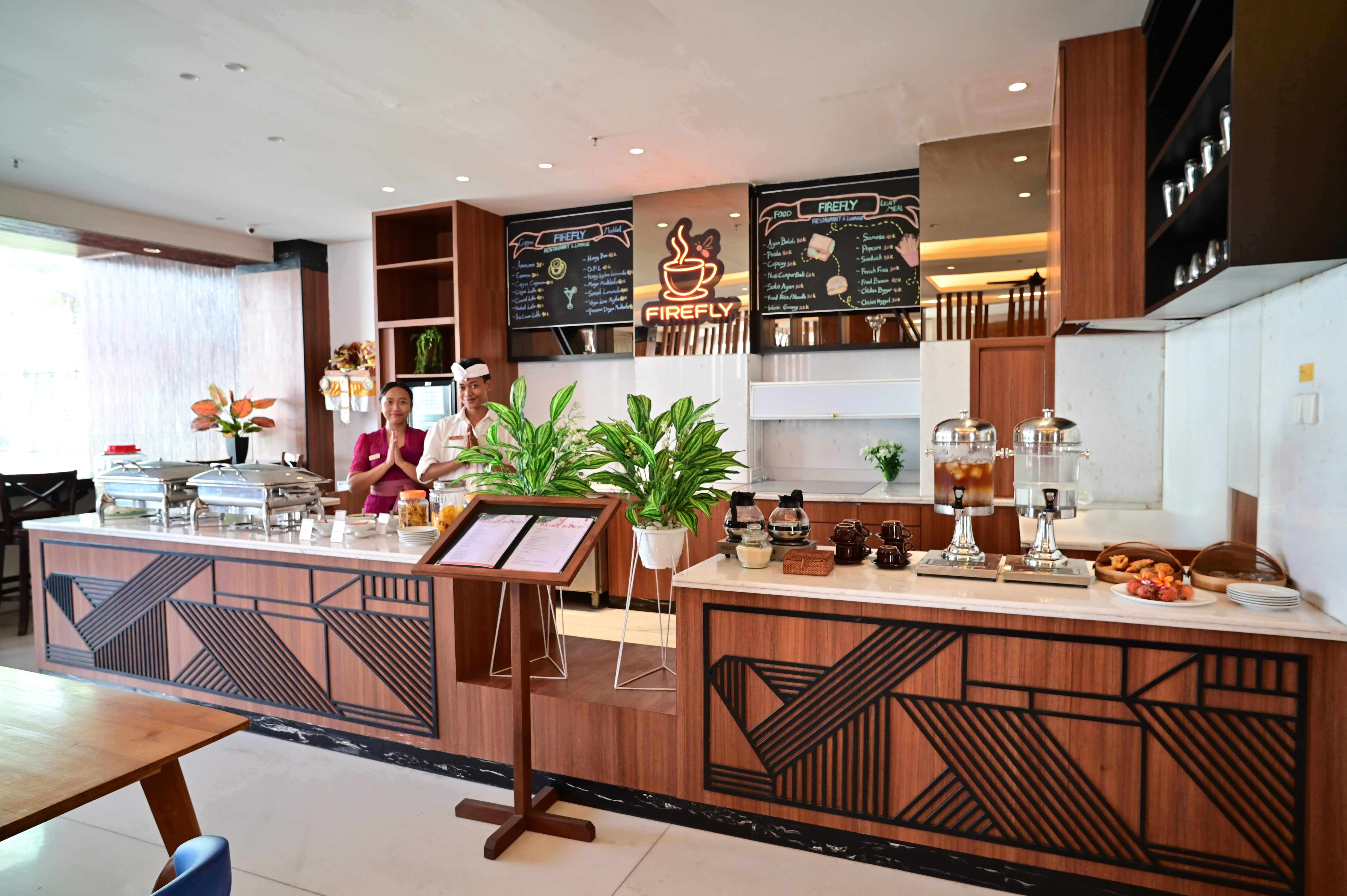 Dining at Boss Legian Hotel